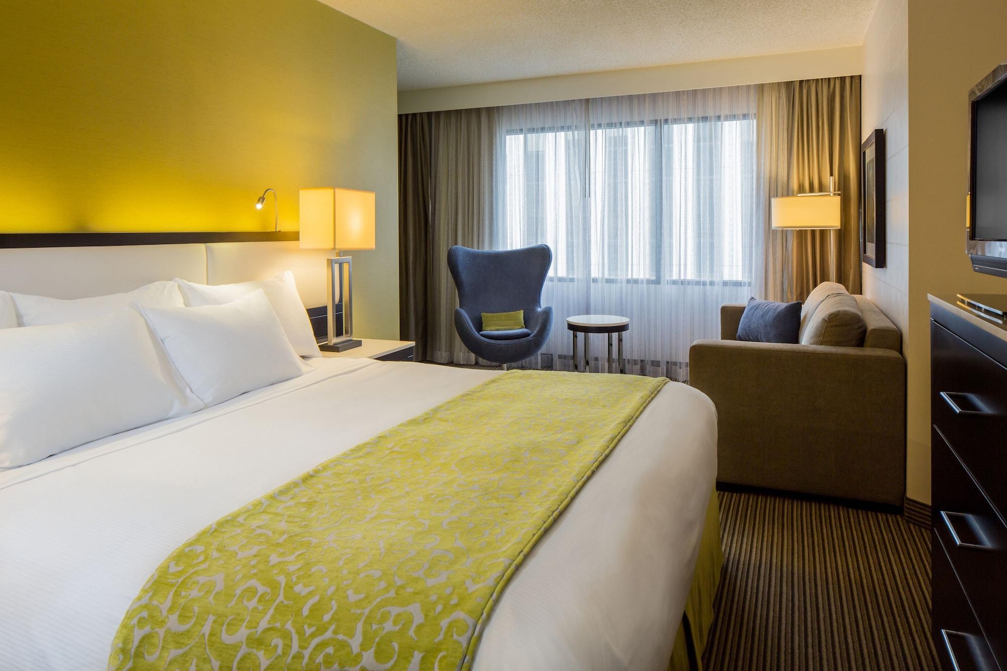 The Hollis Halifax - A Doubletree Suites By Hilton Exterior foto
