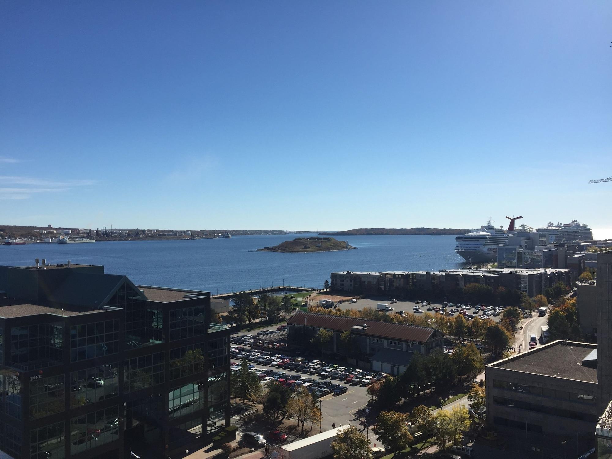 The Hollis Halifax - A Doubletree Suites By Hilton Exterior foto